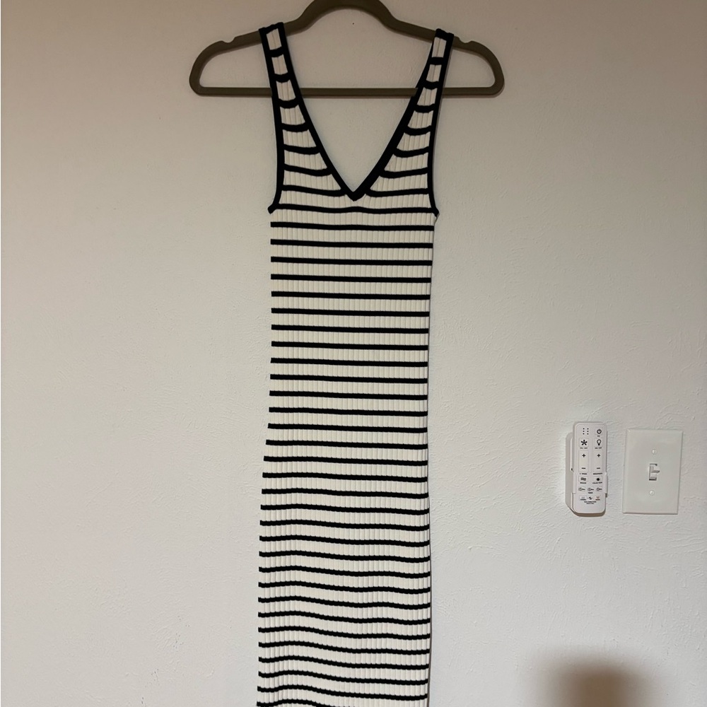 GAP Black & White Striped V-Neck Maxi Dress
